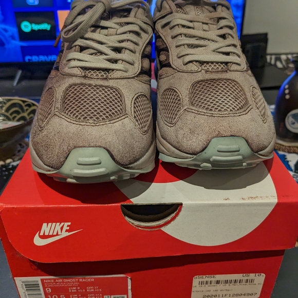 Nike Air Ghost Racer Custom Size 9 - Picture 2 of 4